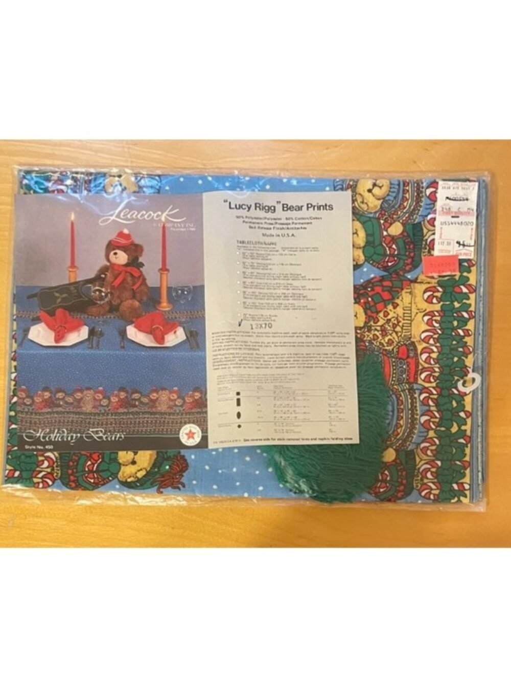 VTG NWT NIP Leacock LUCY RIGG Santa Bear Table Runner Red Christmas 13x70 NEW